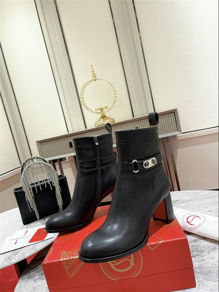 2025112818833271 380